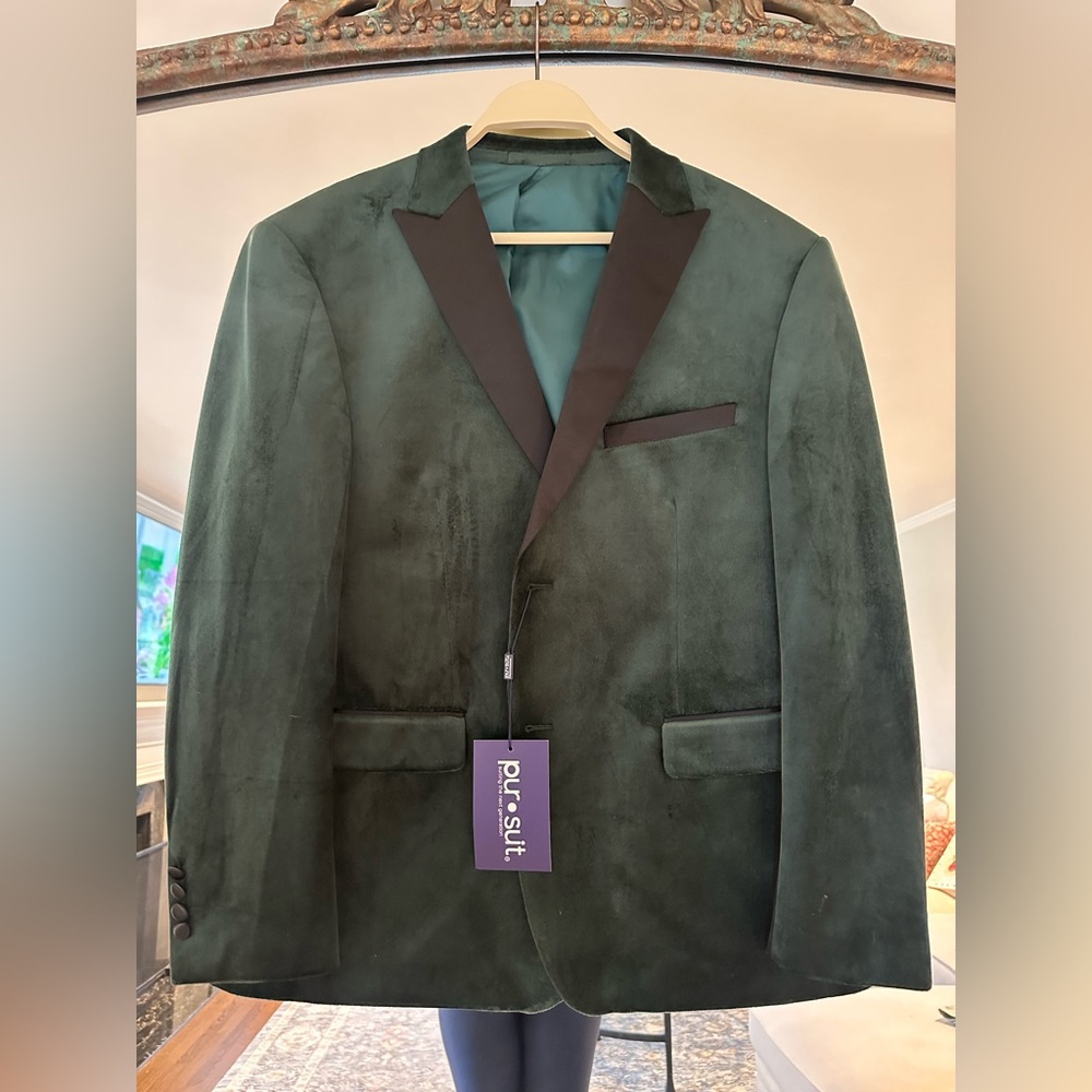 NWT Pursuit jacket